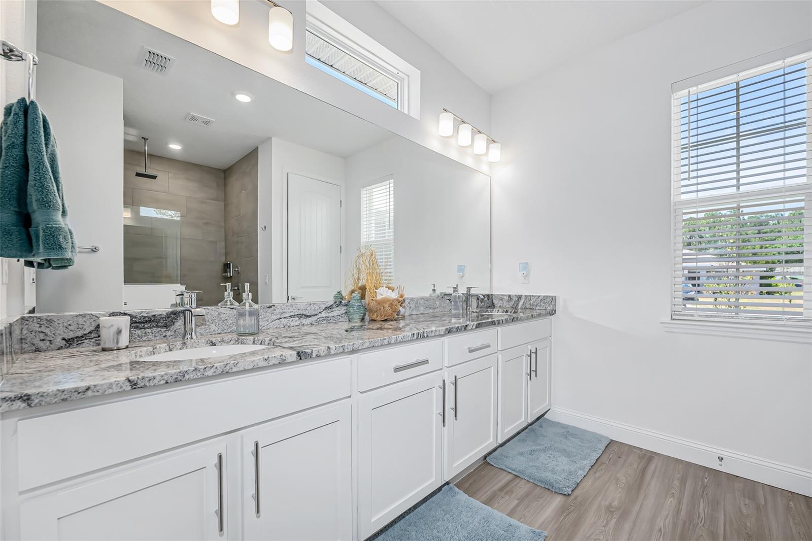 Image 22 of 50 For 21 Frenora Lane