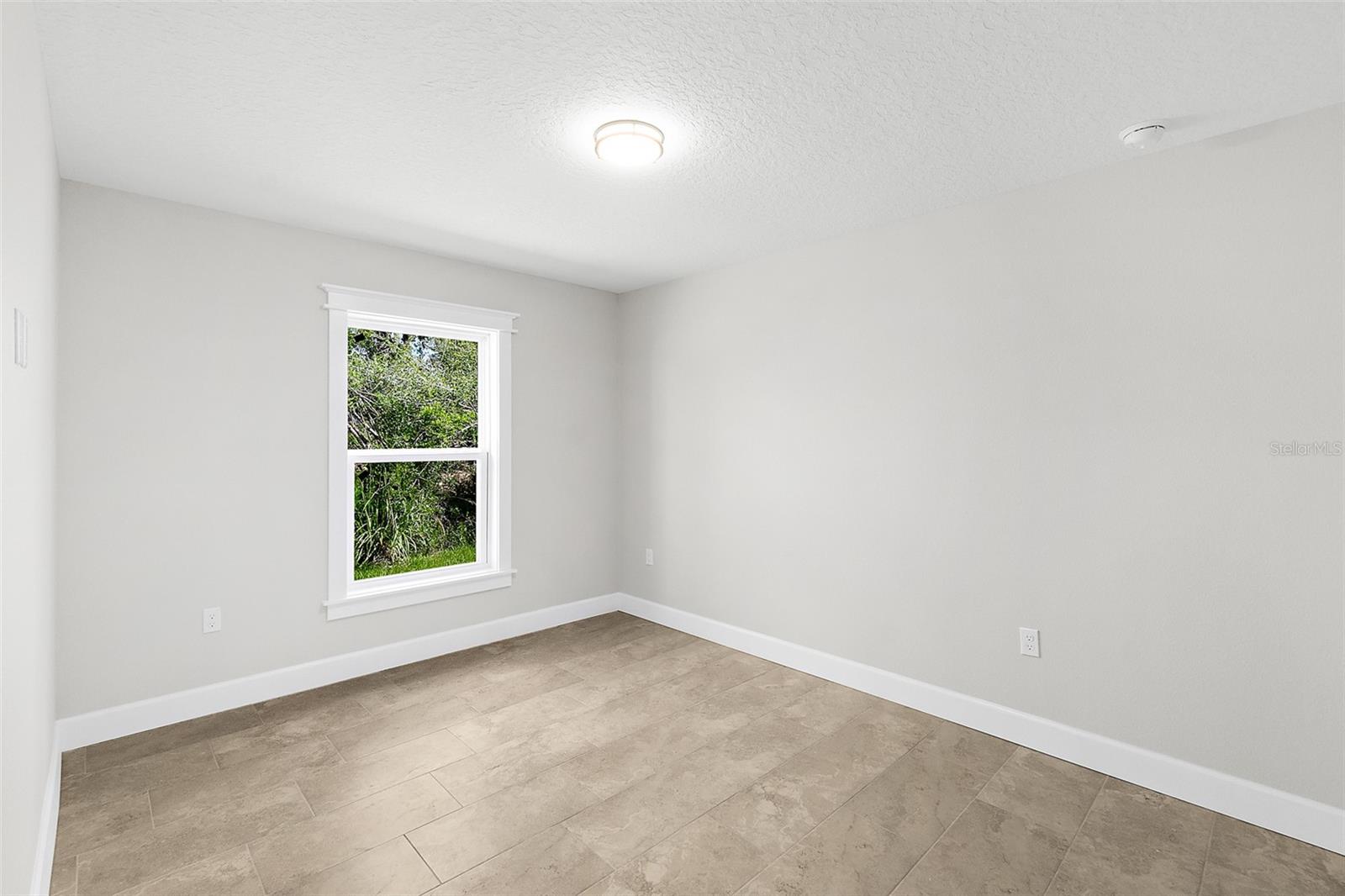 Image 18 of 25 For 86 Laramie Drive A