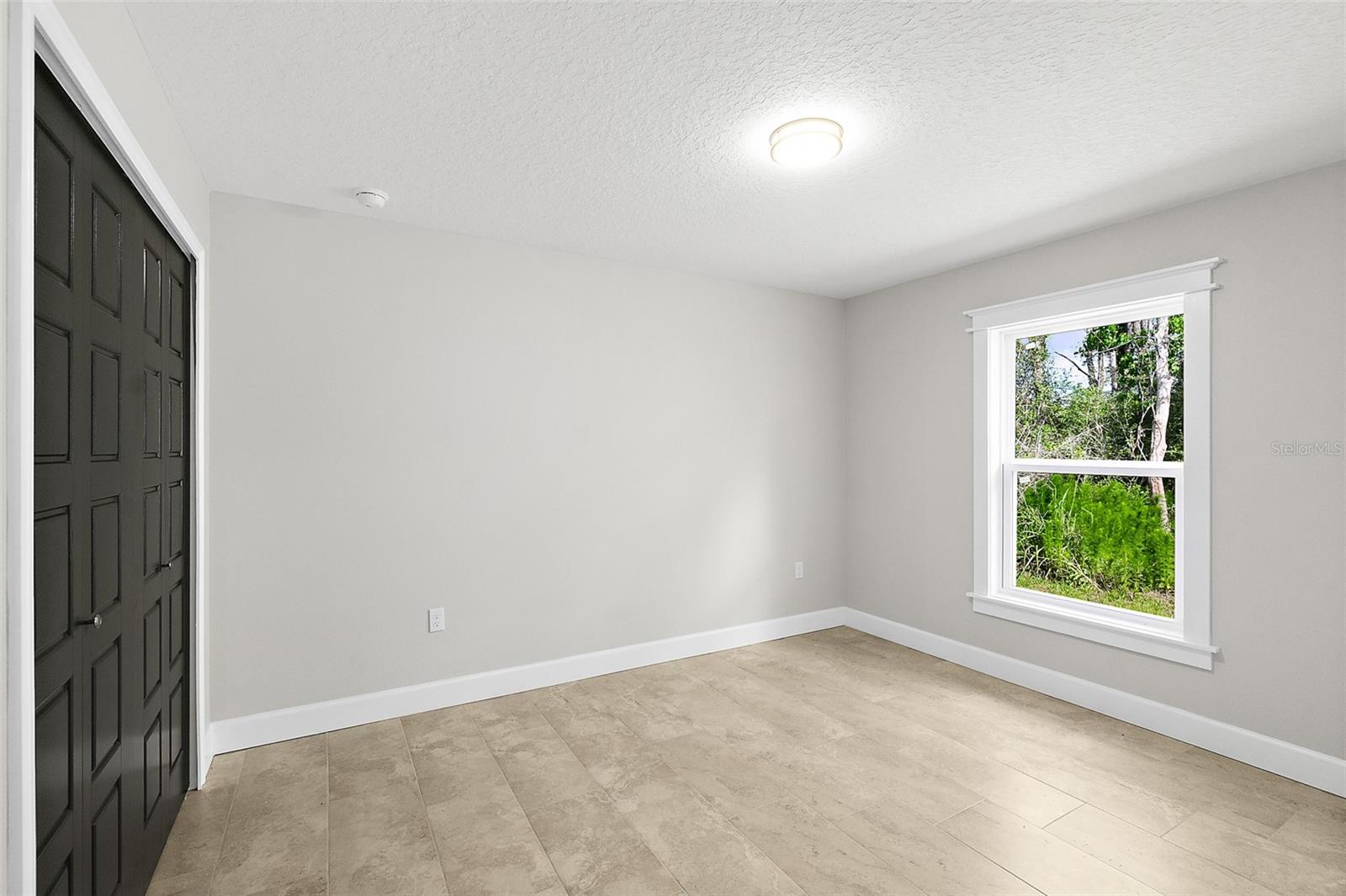 Image 19 of 25 For 86 Laramie Drive A
