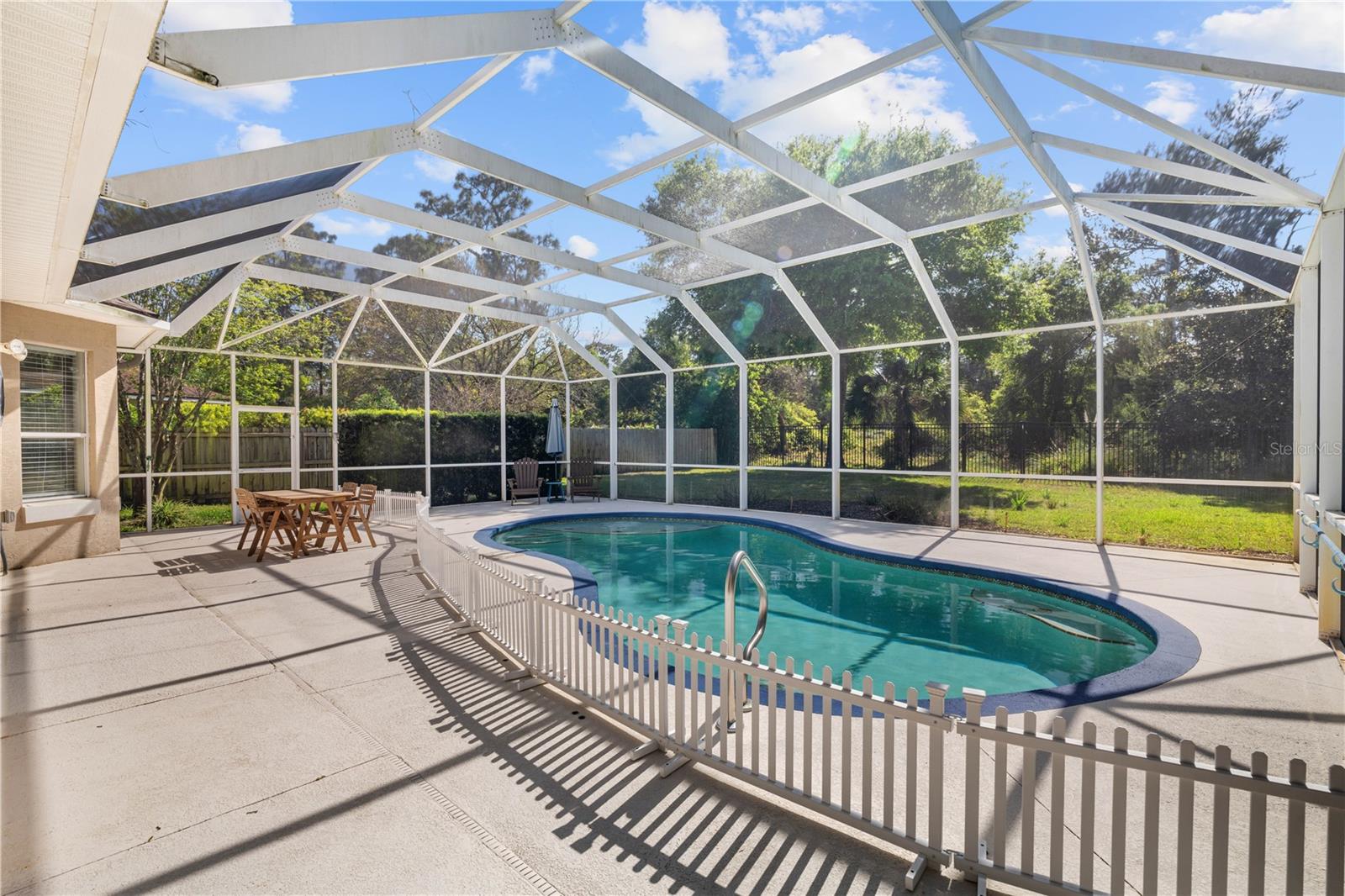 Image 40 of 43 For 348 Palmas Circle