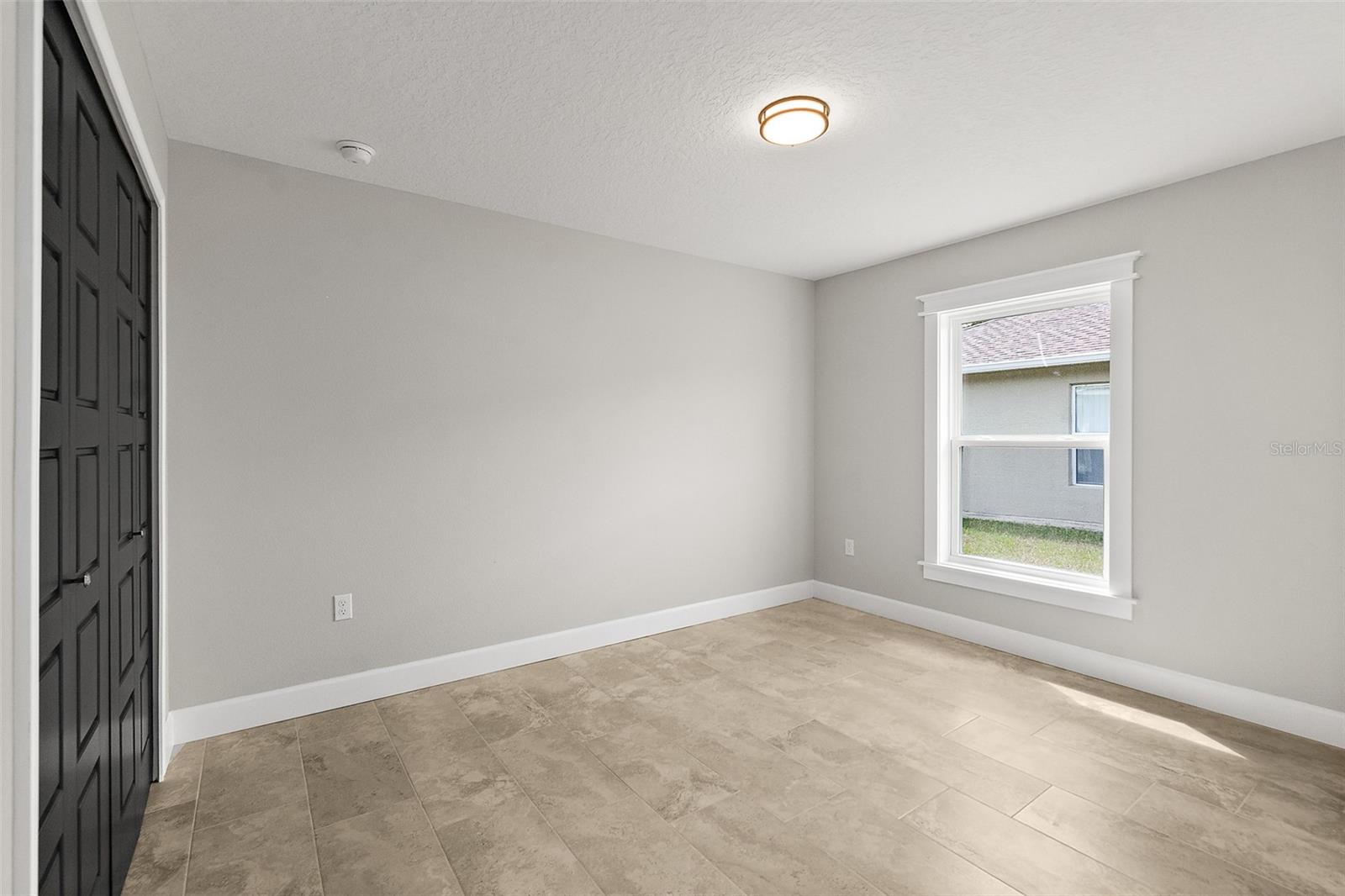 Image 17 of 26 For 86 Laramie Drive B