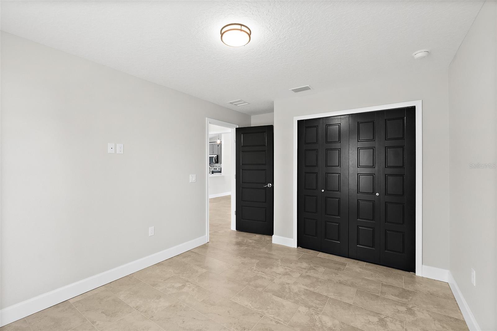 Image 20 of 26 For 86 Laramie Drive B