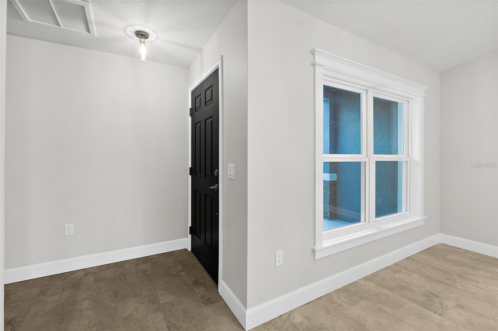 Image 4 of 26 For 86 Laramie Drive B