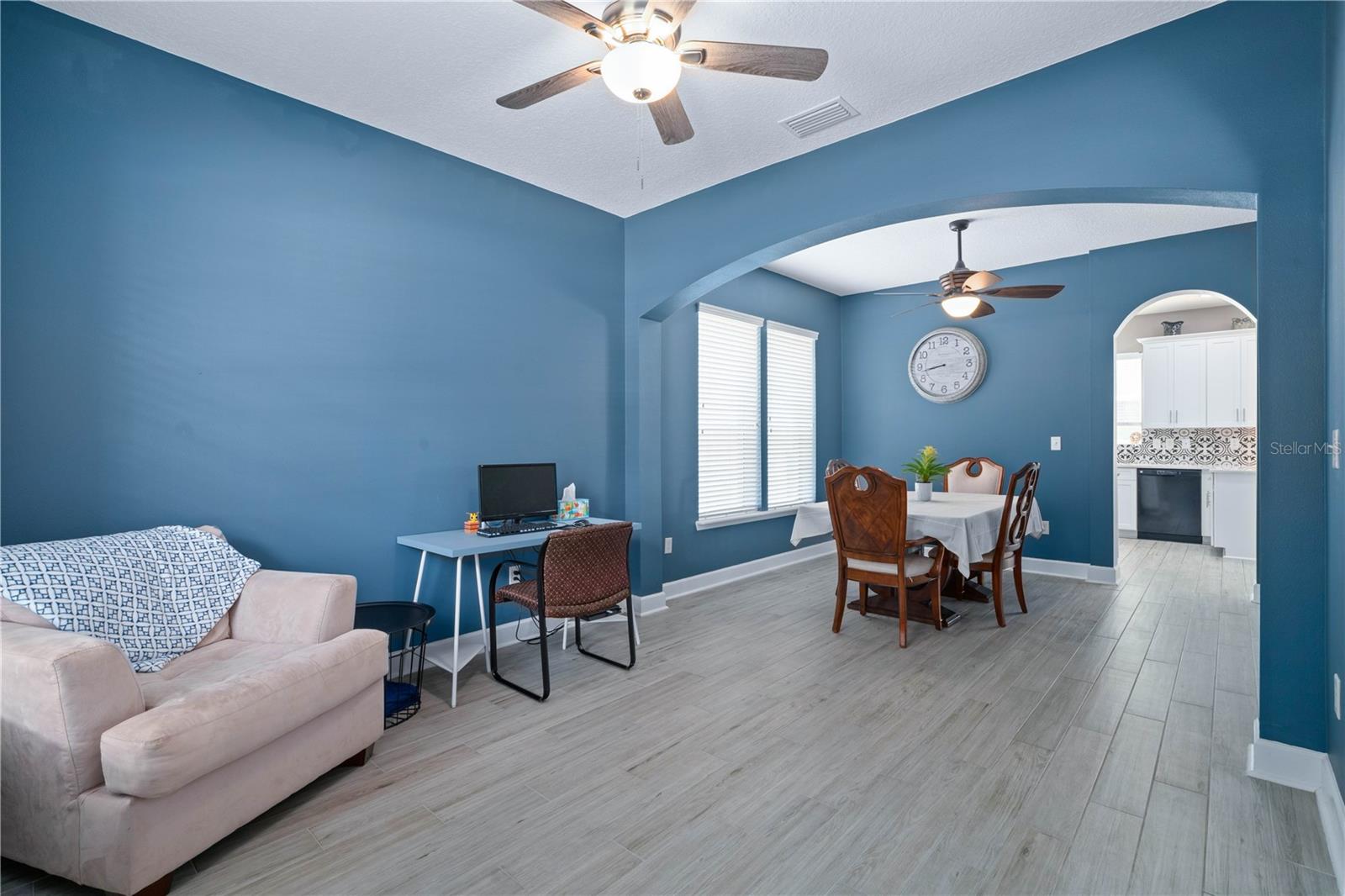 Image 9 of 42 For 201 Saxxon Road