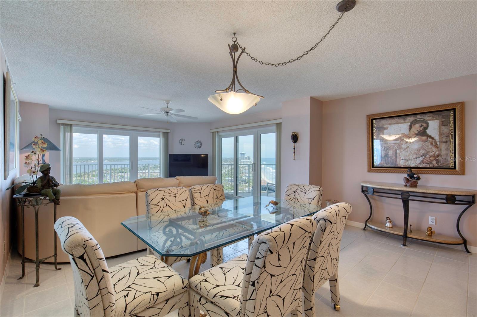 Image 16 of 81 For 2937 Atlantic Avenue 2001