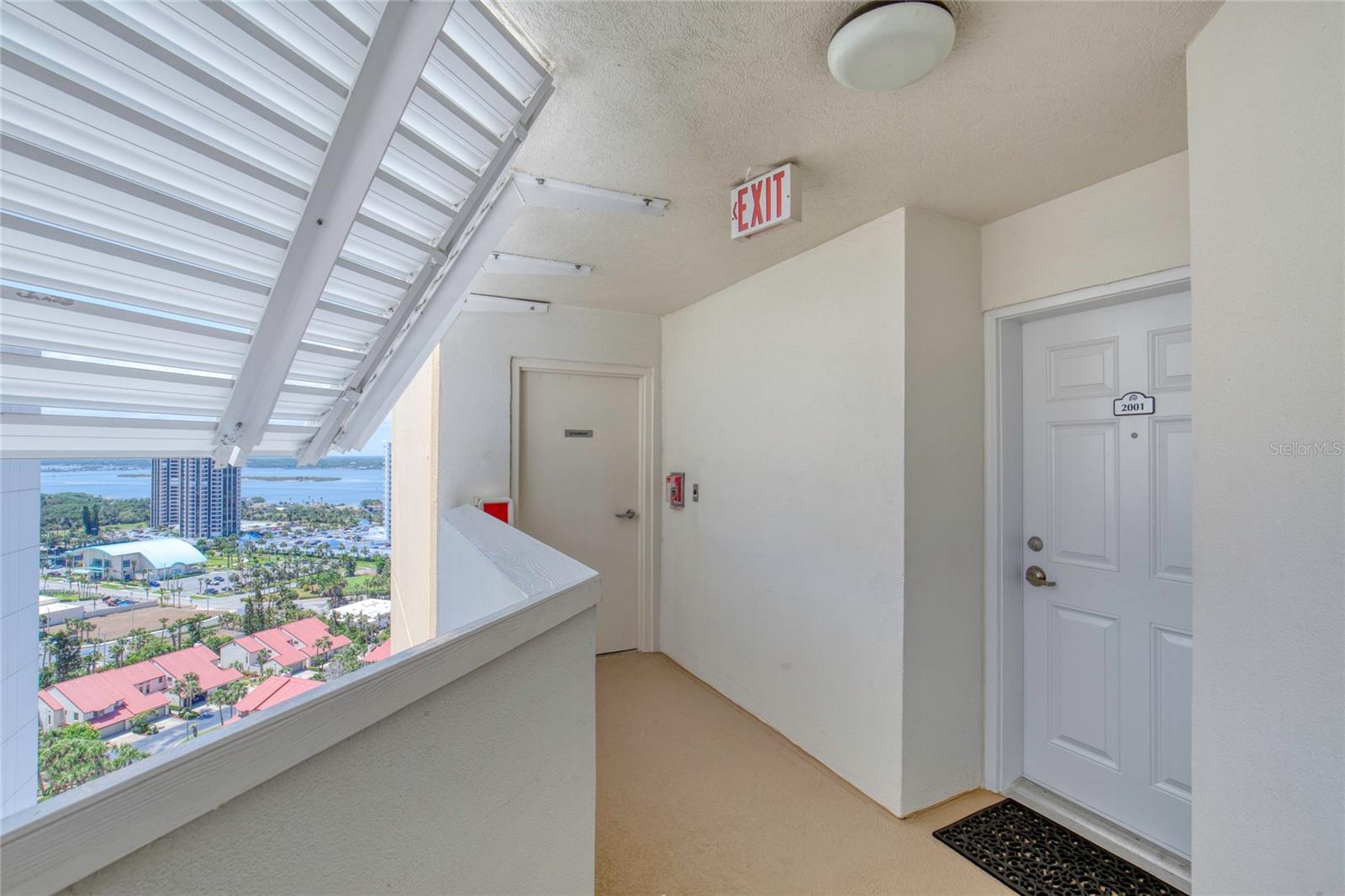 Image 3 of 81 For 2937 Atlantic Avenue 2001
