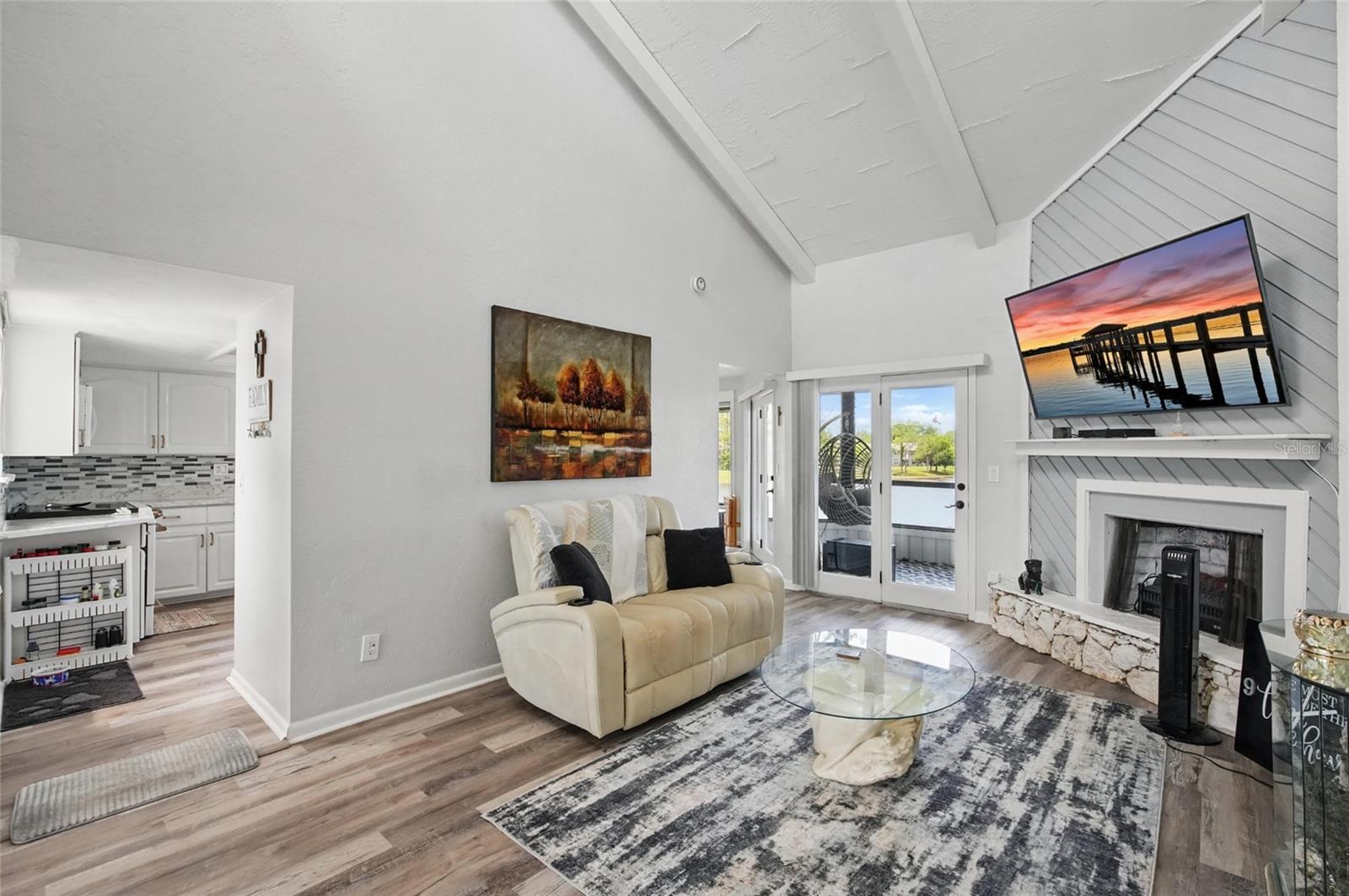 Image 9 of 33 For 129 Golden Eye Drive C