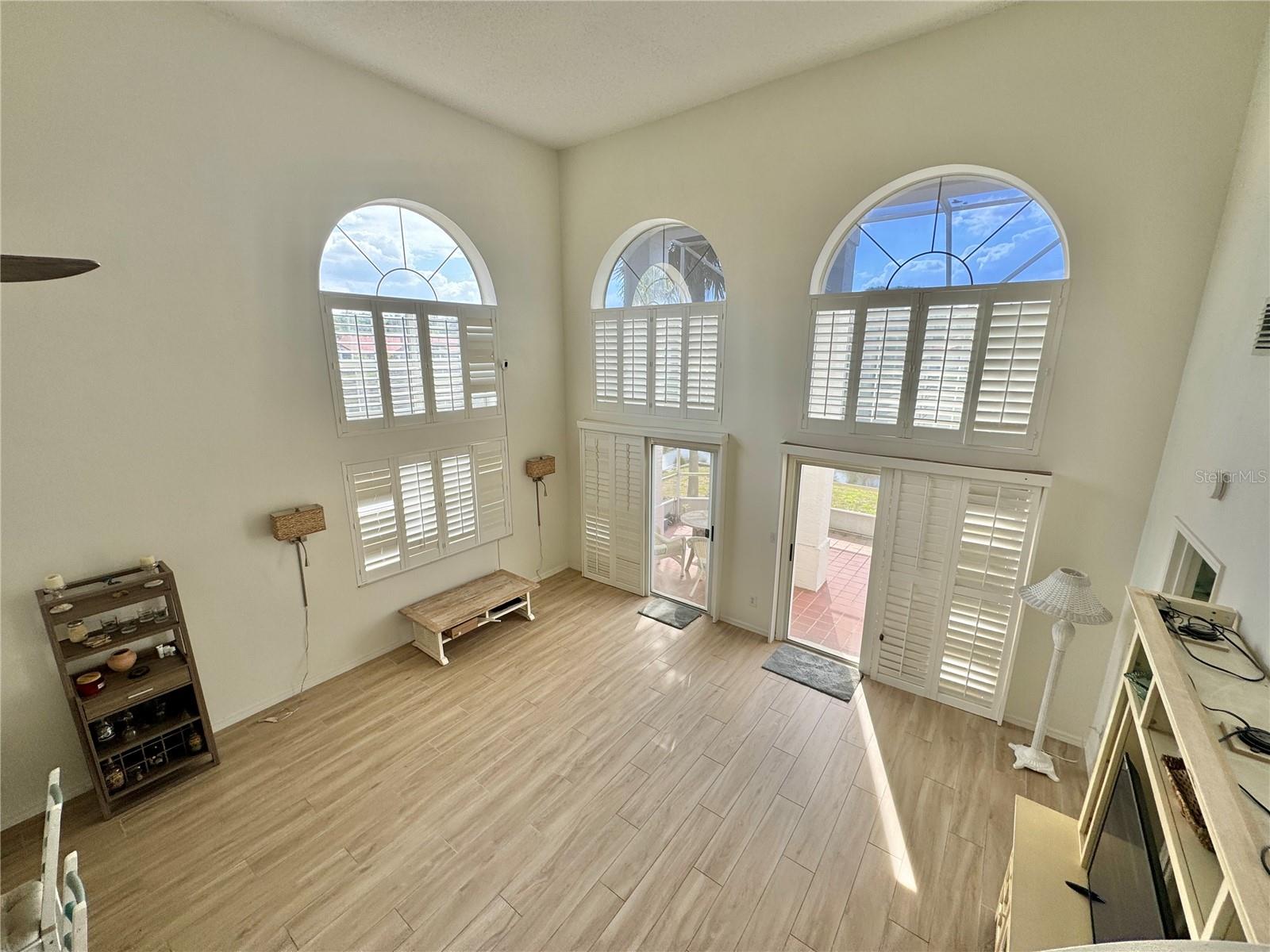 Image 30 of 54 For 27 San Rafael Court