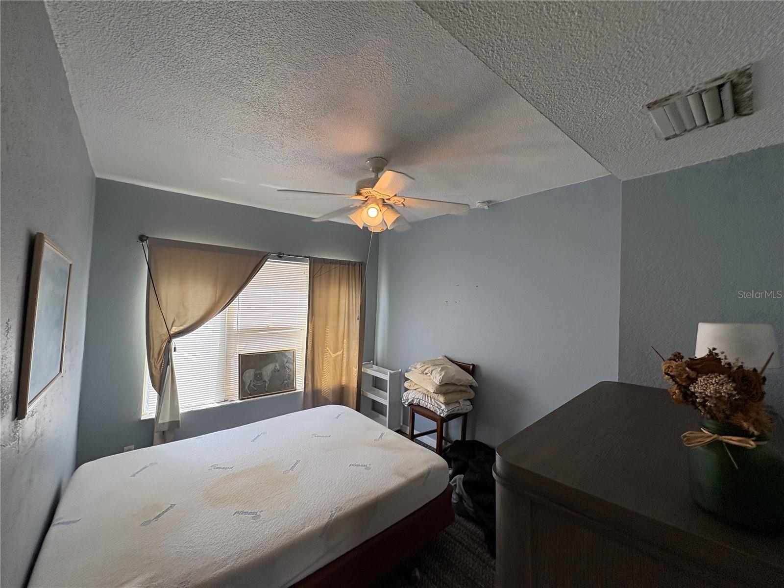Image 9 of 13 For 808 Beach Street