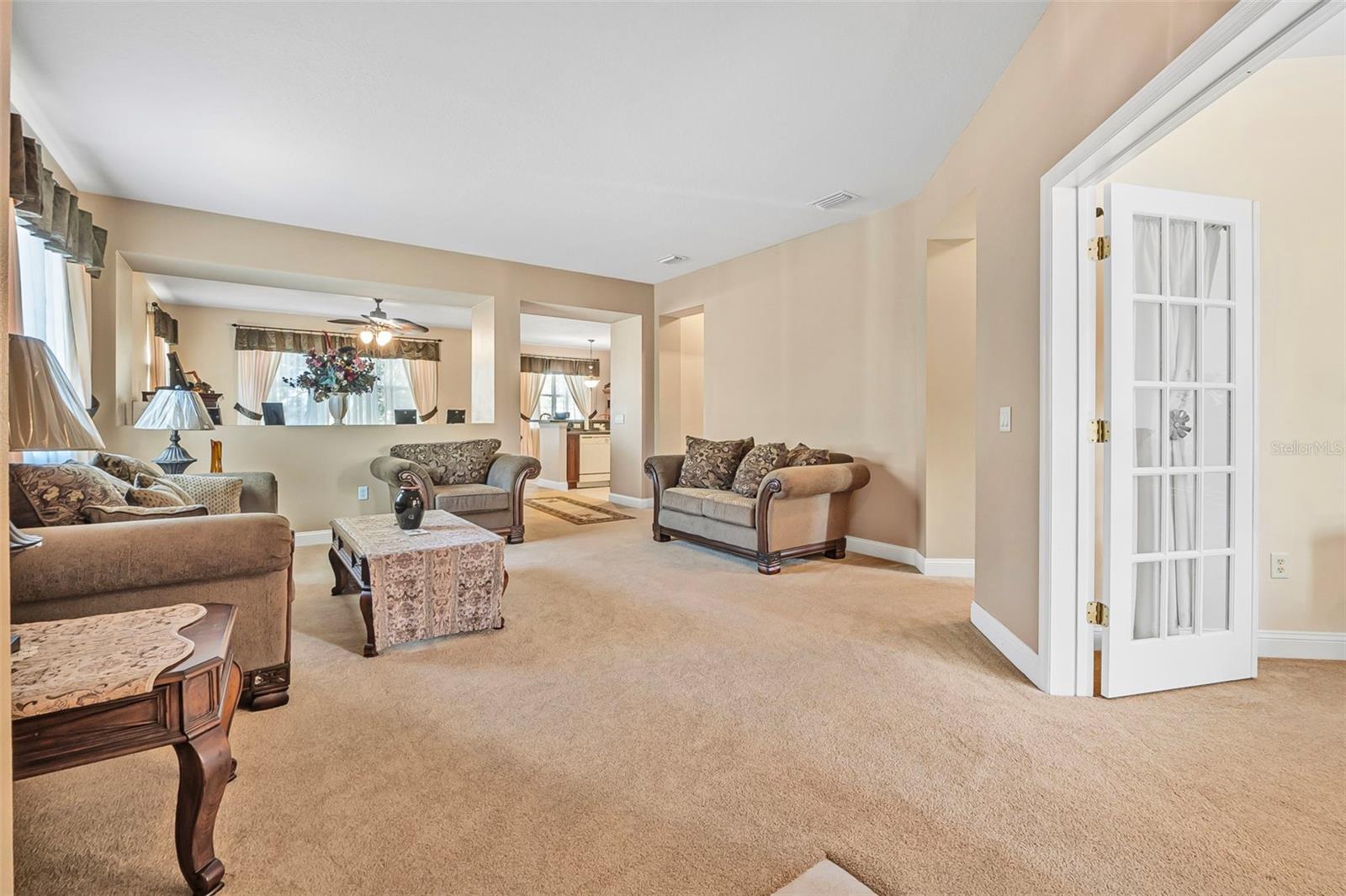 Image 5 of 38 For 117 Hagge Drive