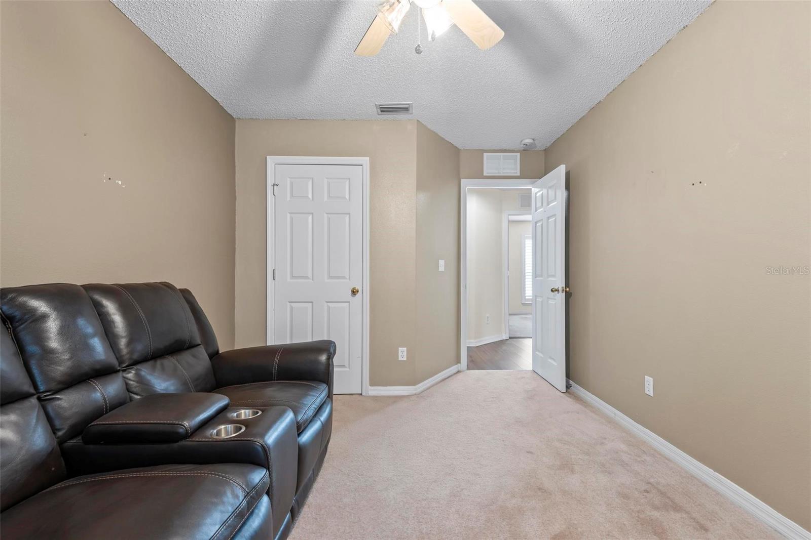 Image 36 of 76 For 49 Louisiana Drive