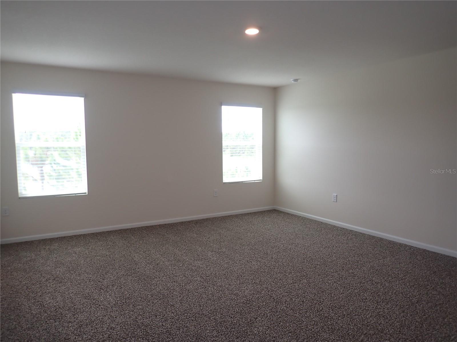 Image 17 of 40 For 774 Grand Reserve Drive