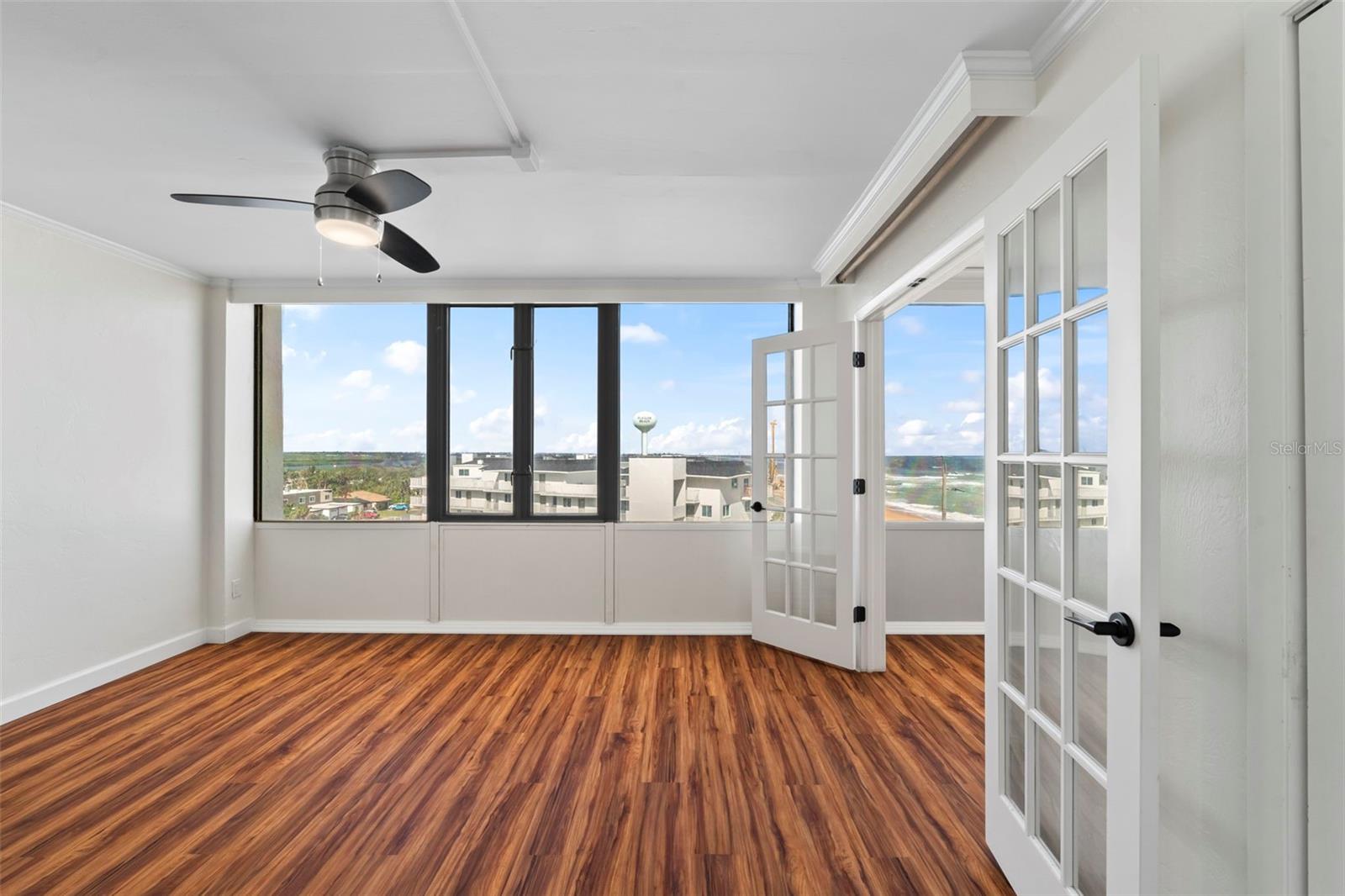 Image 12 of 61 For 3580 Ocean Shore Boulevard 505
