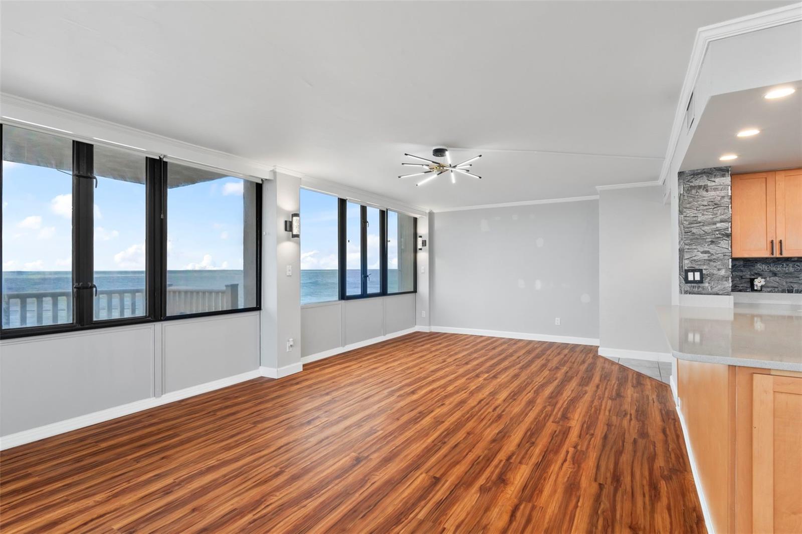 Image 32 of 61 For 3580 Ocean Shore Boulevard 505