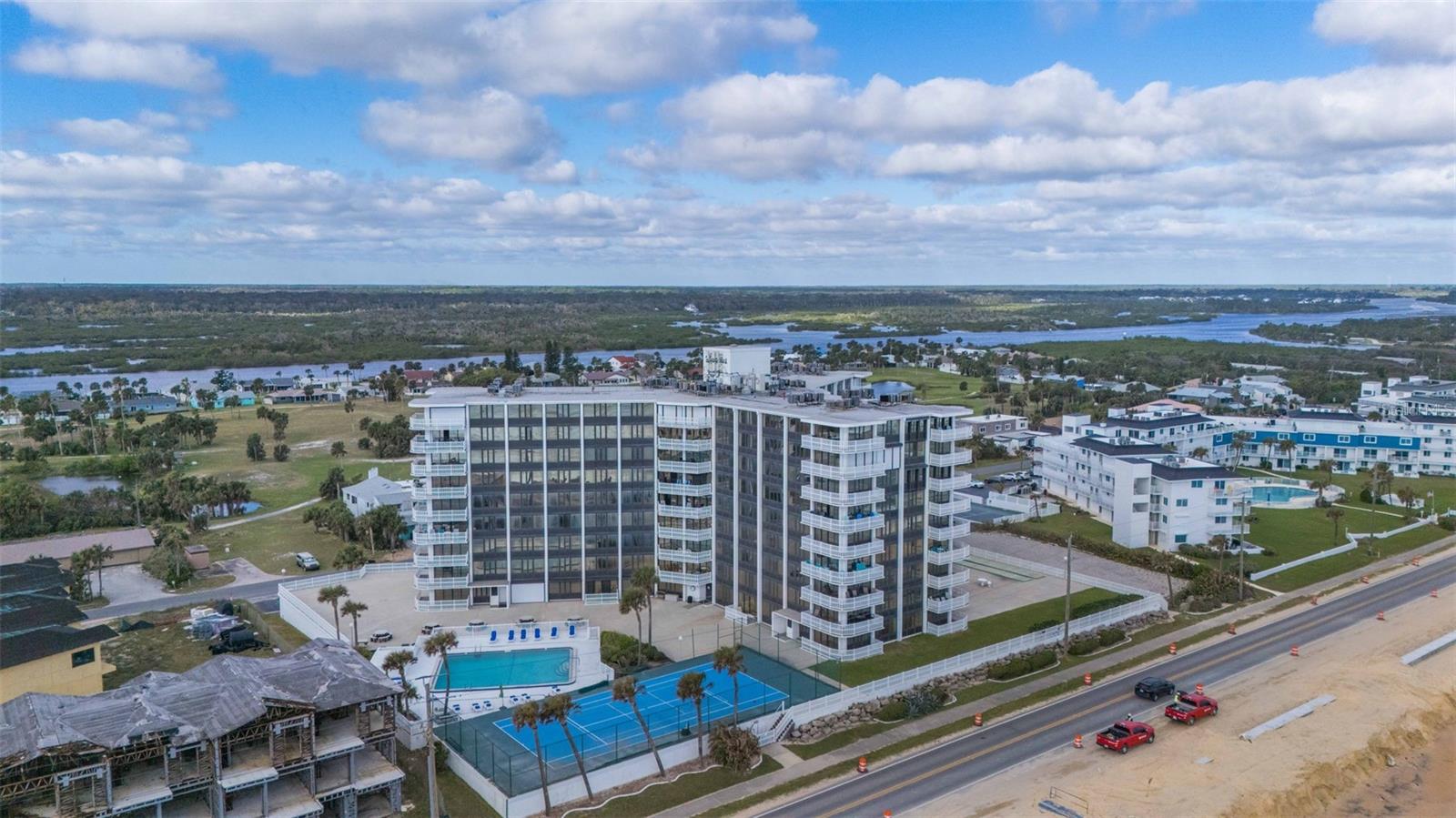 Image 54 of 61 For 3580 Ocean Shore Boulevard 505