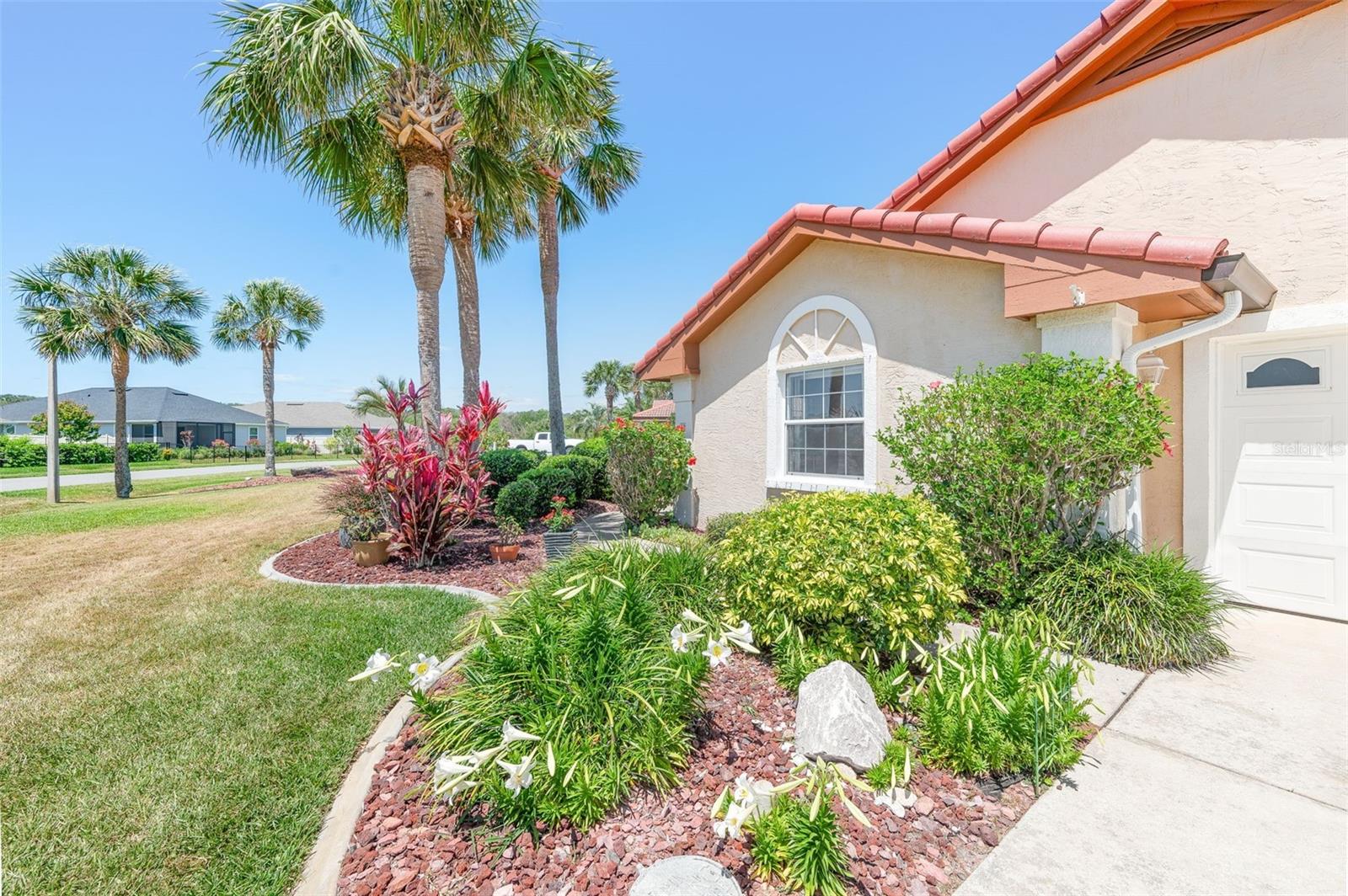 Image 14 of 92 For 22 San Carlos Drive
