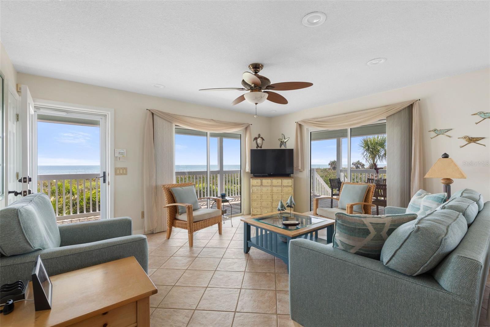 Image 16 of 52 For 6973 Oceanshore Boulevard