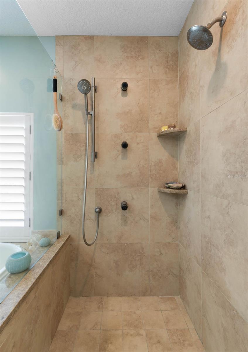 Image 31 of 52 For 6973 Oceanshore Boulevard