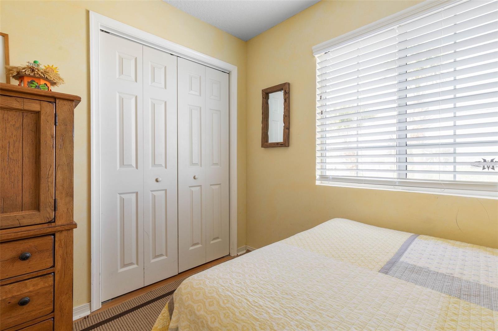 Image 33 of 52 For 6973 Oceanshore Boulevard