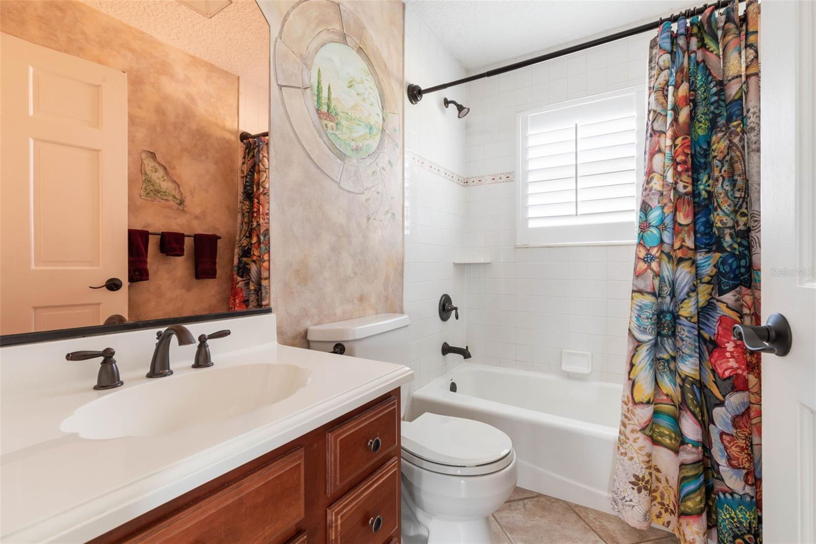 Image 34 of 52 For 6973 Oceanshore Boulevard