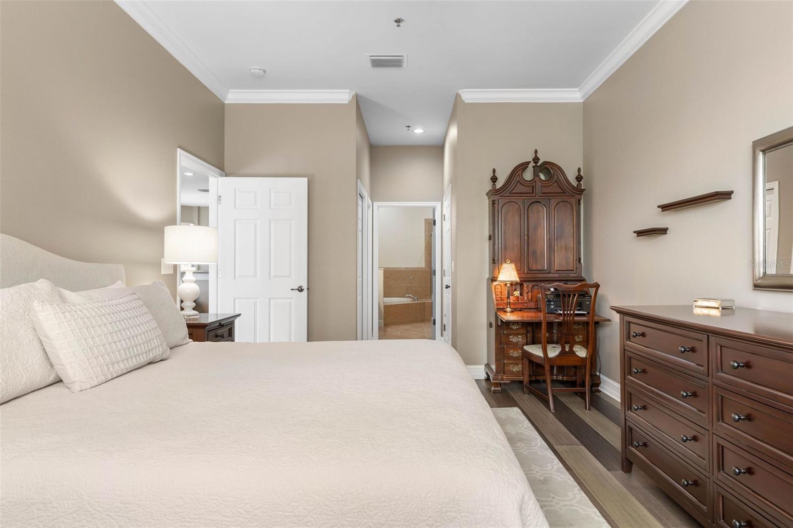 Image 25 of 96 For 35 Ocean Crest Way 1131