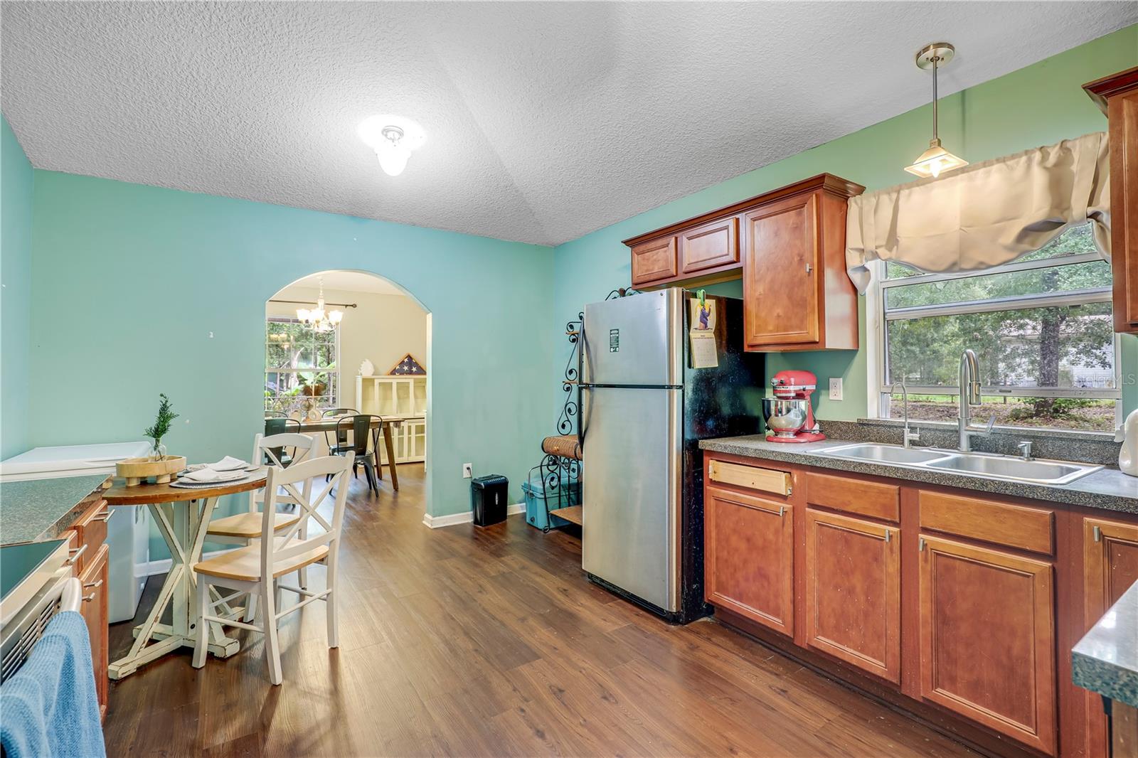Image 21 of 45 For 95 Conifer Circle