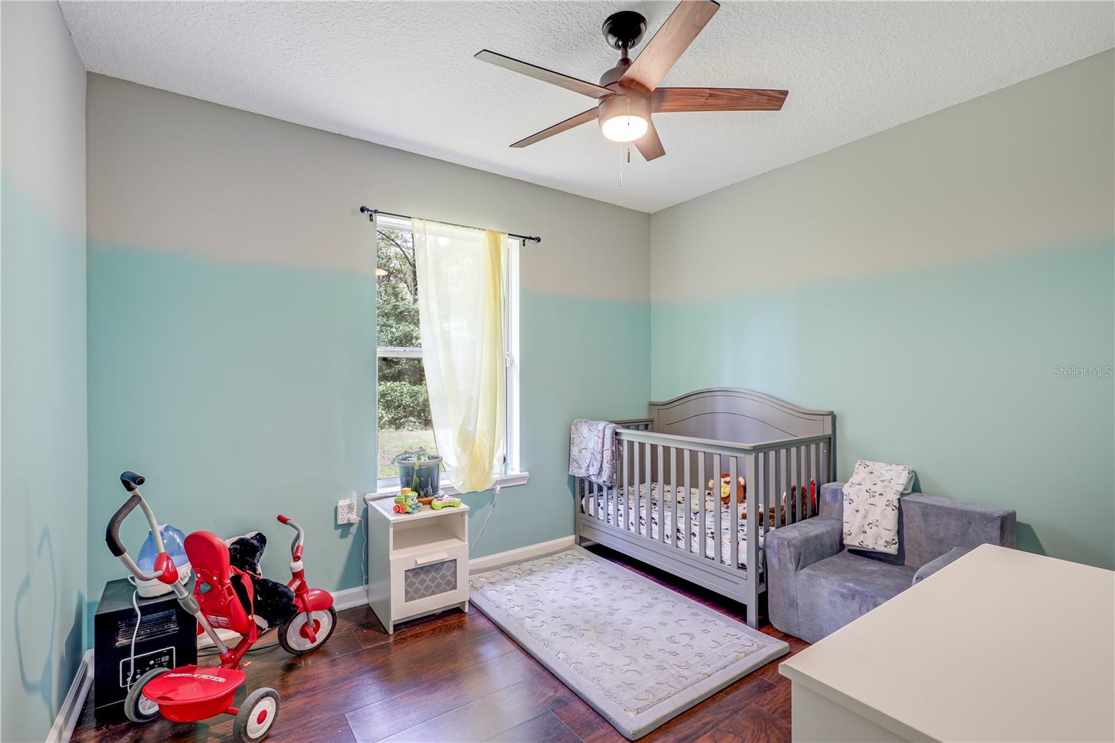 Image 33 of 45 For 95 Conifer Circle
