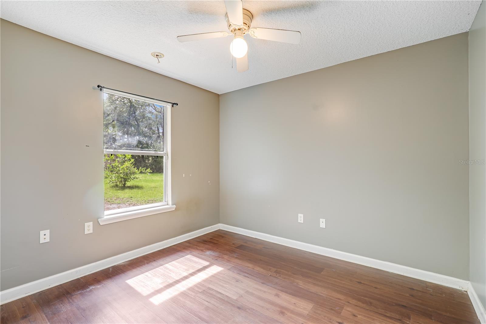 Image 34 of 45 For 95 Conifer Circle