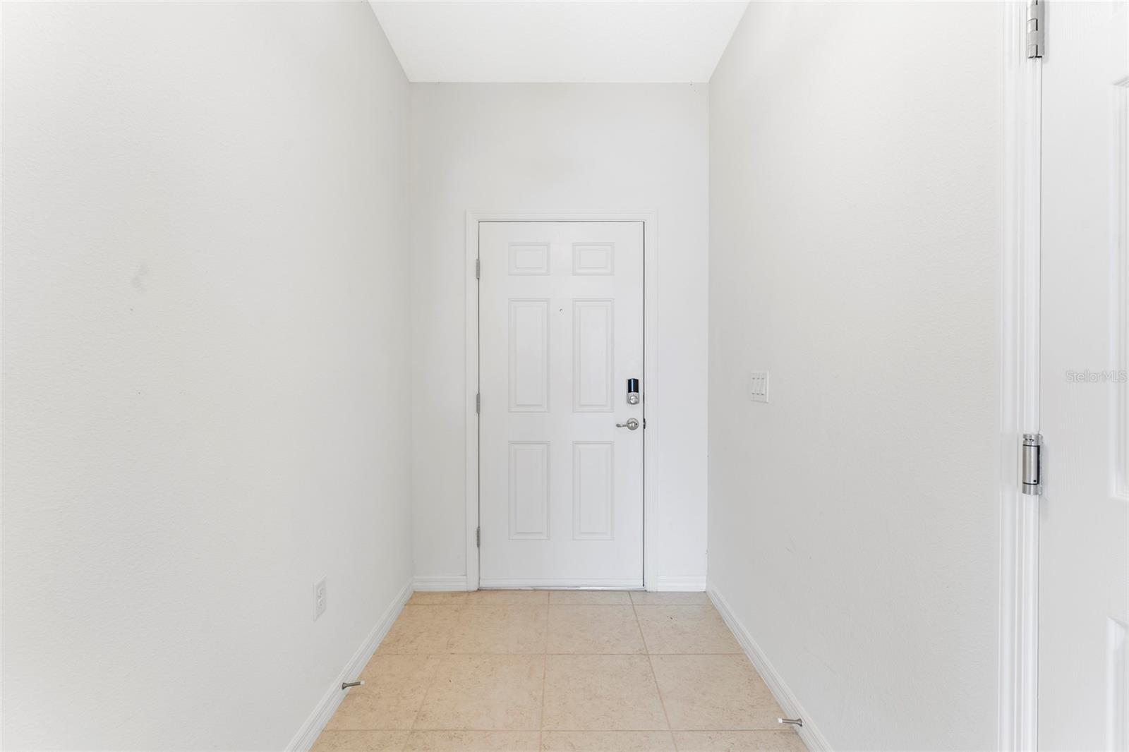 Image 6 of 26 For 3 Oakleaf Way