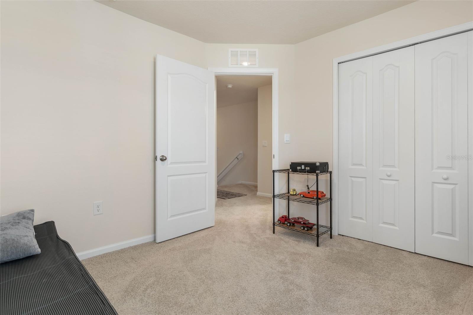 Image 33 of 57 For 155 Redbud Road