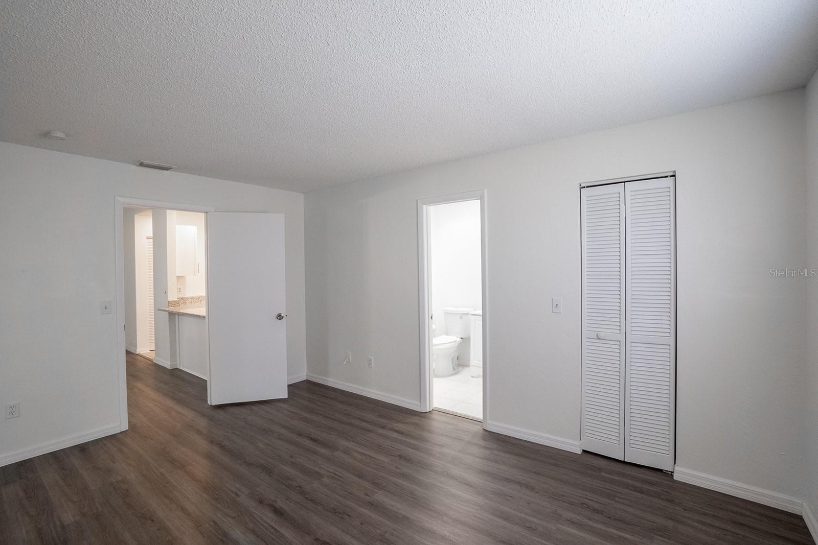 Image 16 of 30 For 13 Whittington Drive