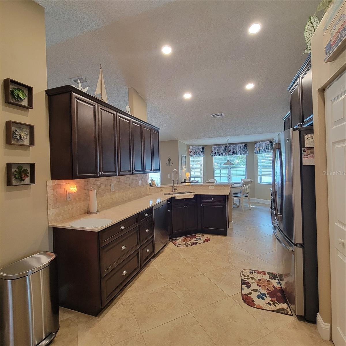 Image 10 of 37 For 31 Pennypacker Lane
