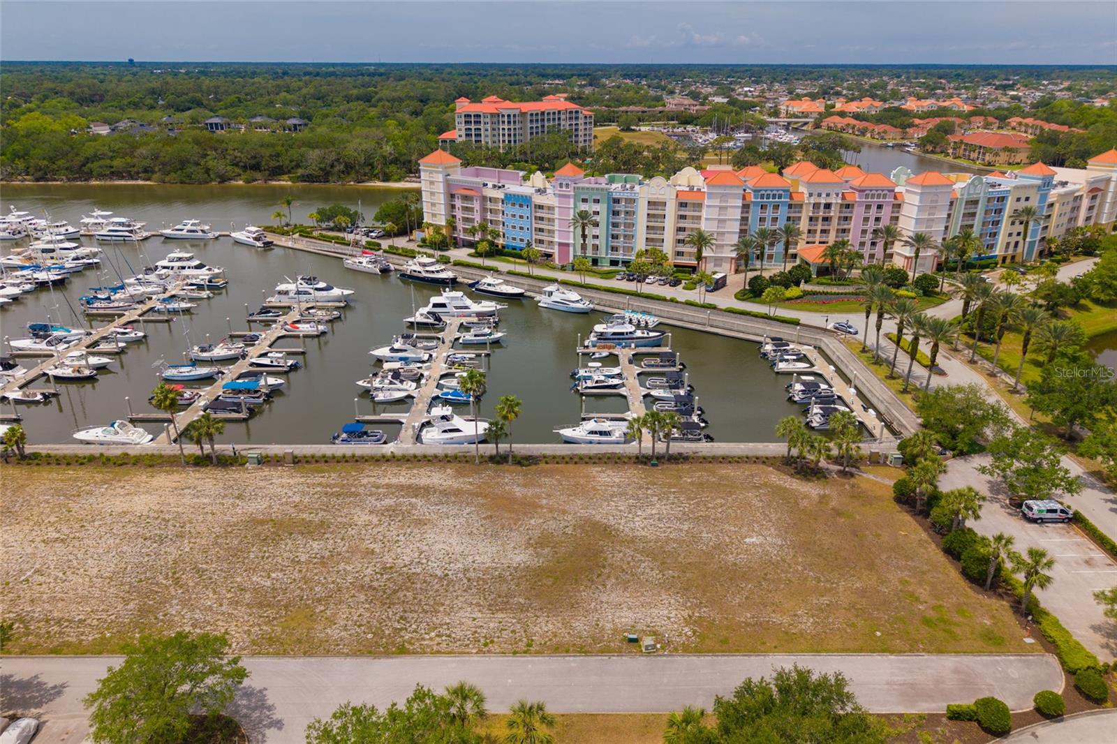 Image 26 of 54 For 106 Harbor Village Point S