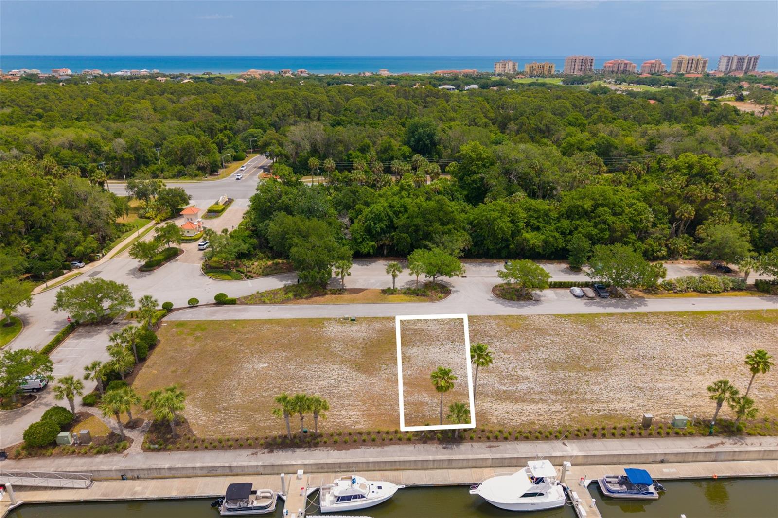 Image 3 of 54 For 106 Harbor Village Point S