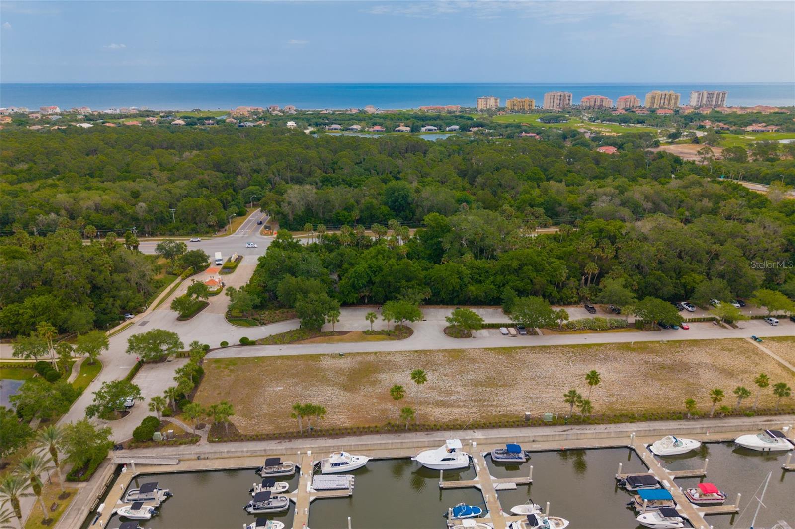 Image 39 of 54 For 106 Harbor Village Point S