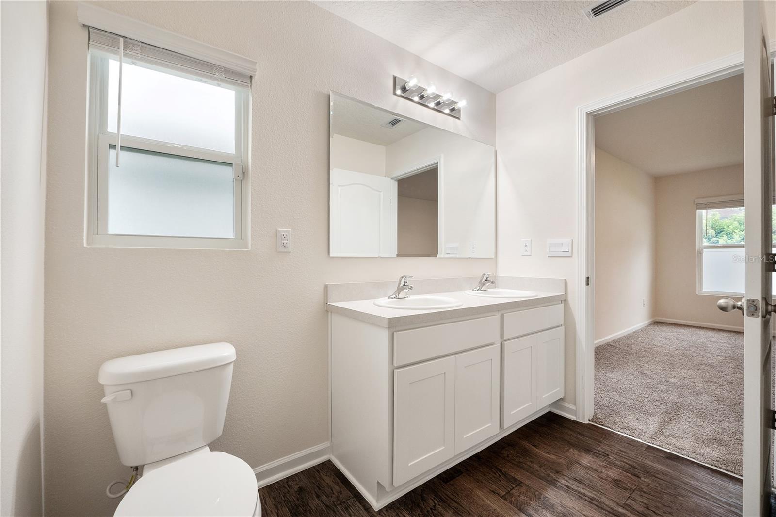 Image 13 of 43 For 669 Grand Reserve Drive