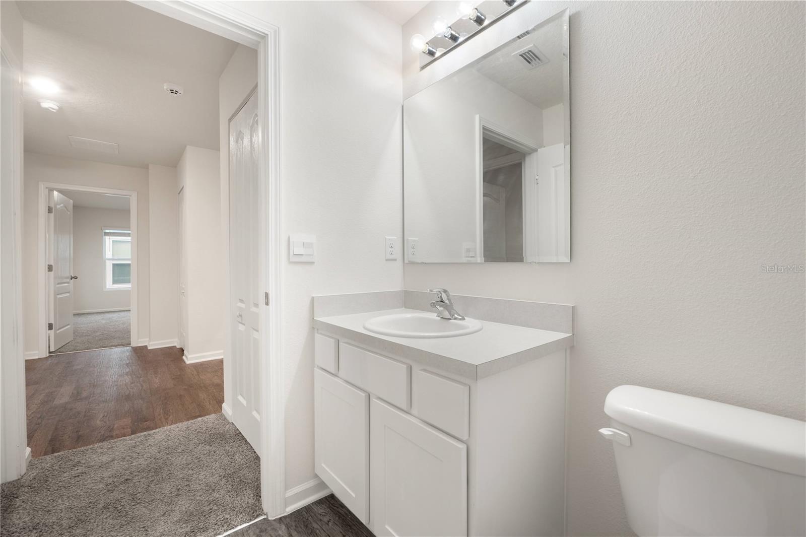 Image 23 of 43 For 669 Grand Reserve Drive