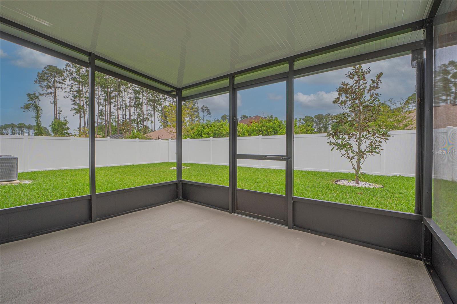 Image 30 of 43 For 669 Grand Reserve Drive