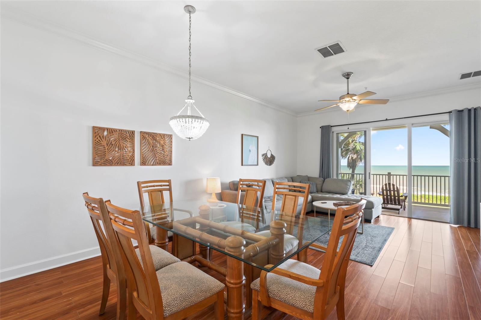 Image 11 of 57 For 700 Cinnamon Beach Way 633