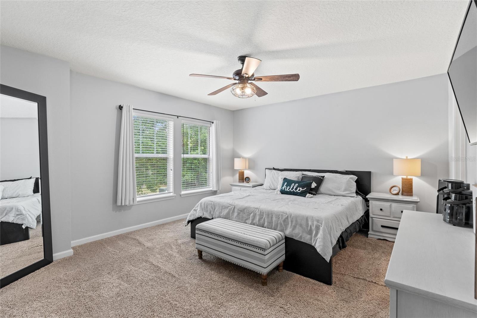 Image 13 of 28 For 810 Black Cherry Drive S