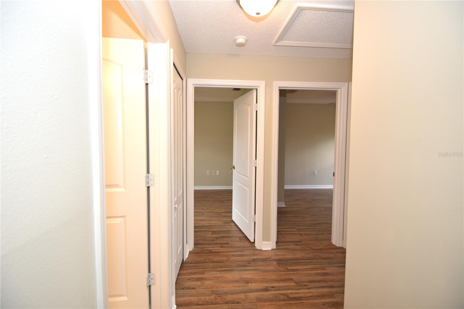 Image 12 of 27 For 3 Richelieu Lane