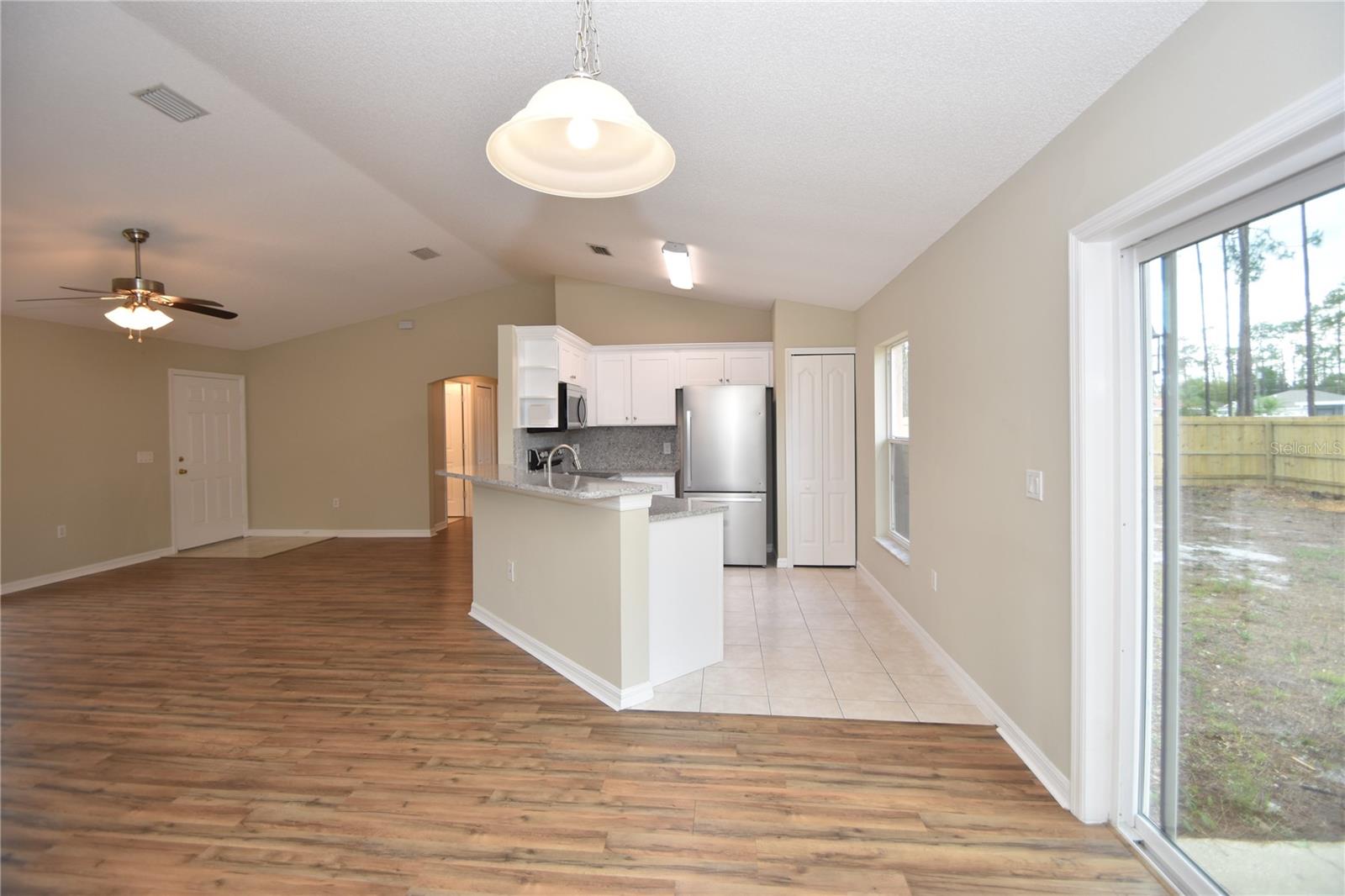 Image 5 of 27 For 3 Richelieu Lane