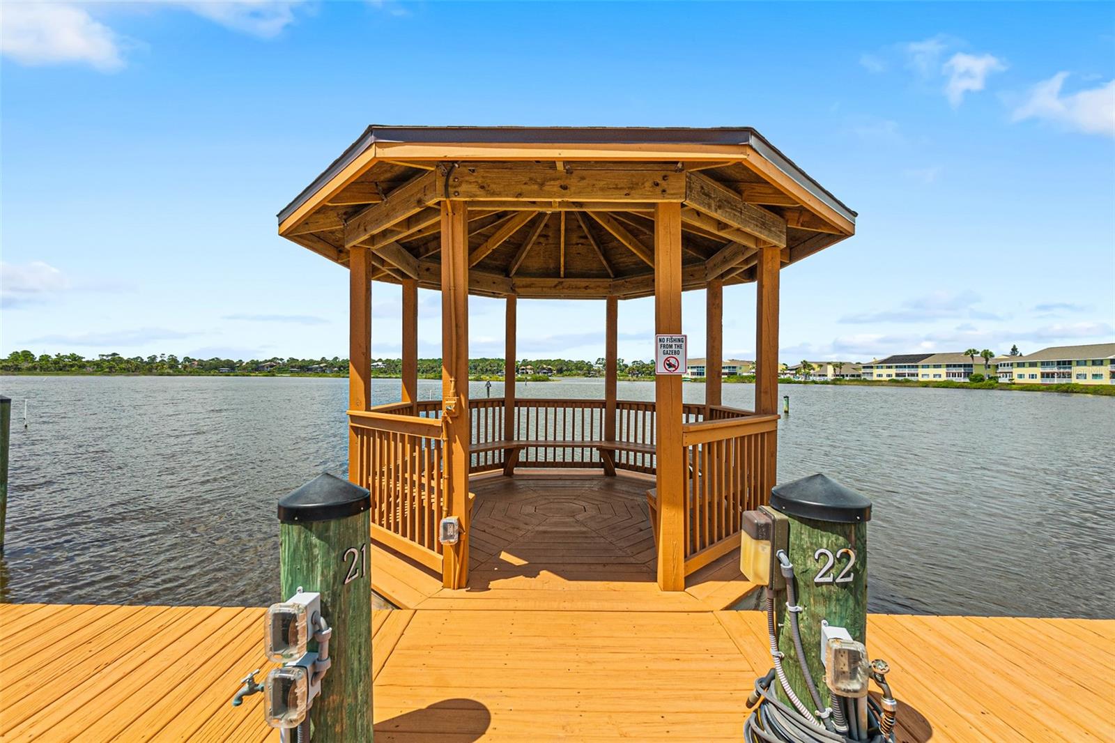 Image 14 of 45 For 300 Marina Bay Drive 106