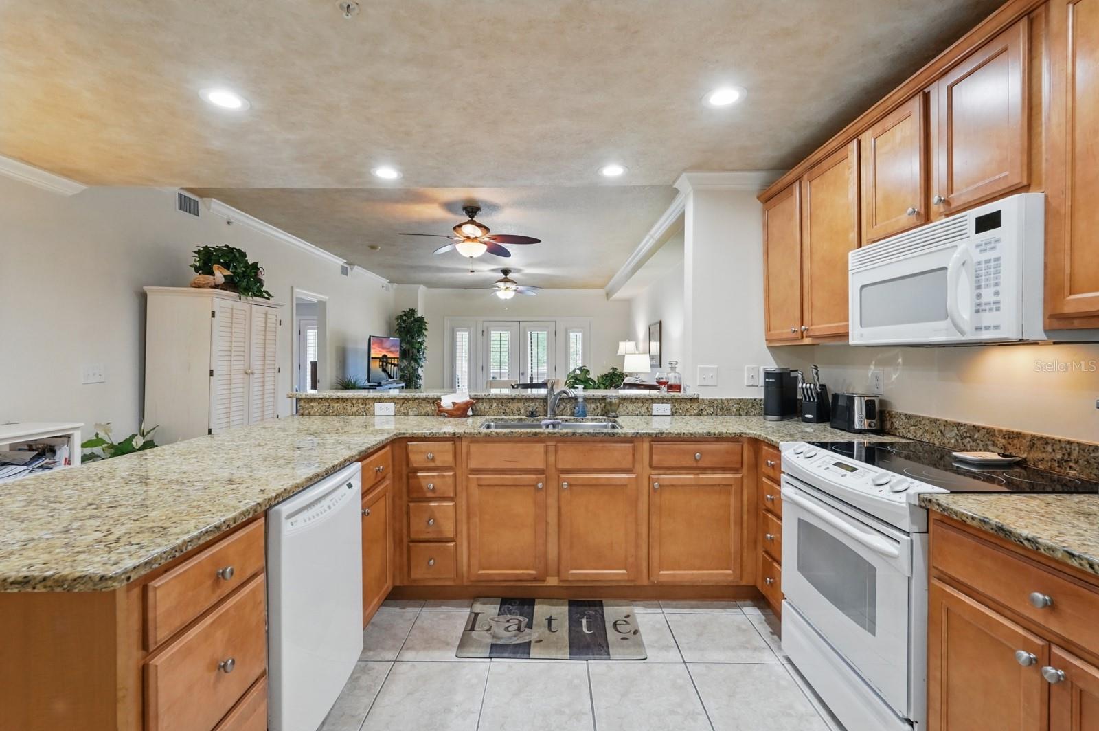 Image 16 of 41 For 200 Bella Harbor Court 105