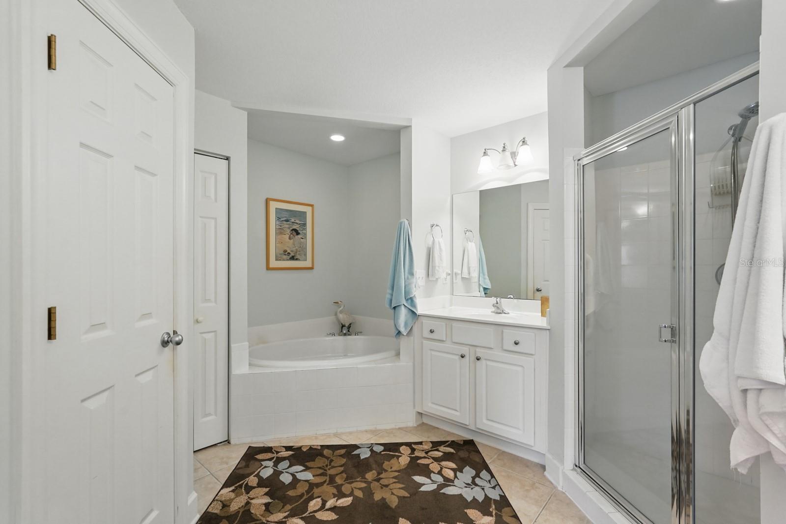 Image 25 of 41 For 200 Bella Harbor Court 105
