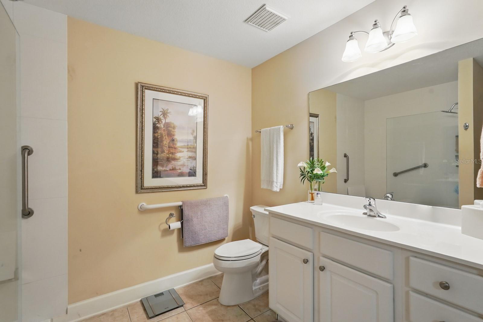 Image 28 of 41 For 200 Bella Harbor Court 105