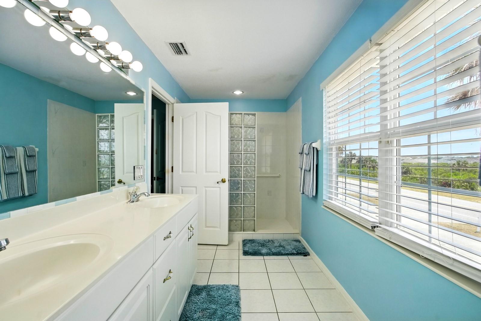 Image 19 of 49 For 7029 Ocean Shore Boulevard