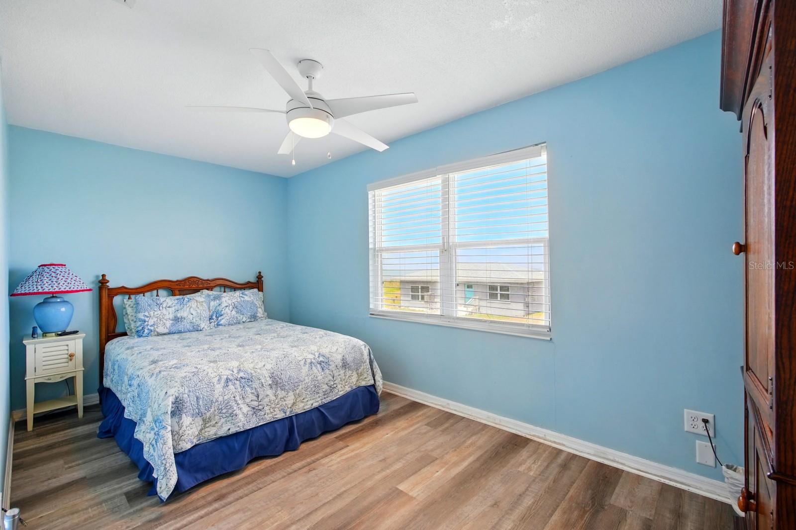 Image 21 of 49 For 7029 Ocean Shore Boulevard