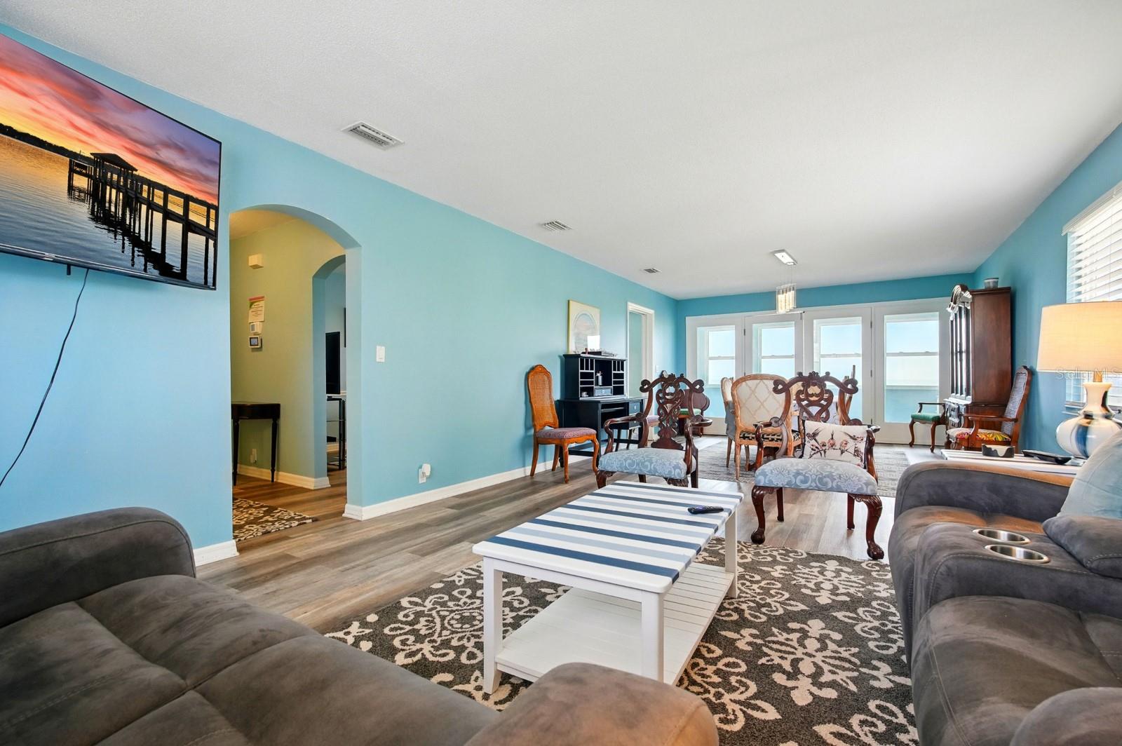 Image 33 of 49 For 7029 Ocean Shore Boulevard