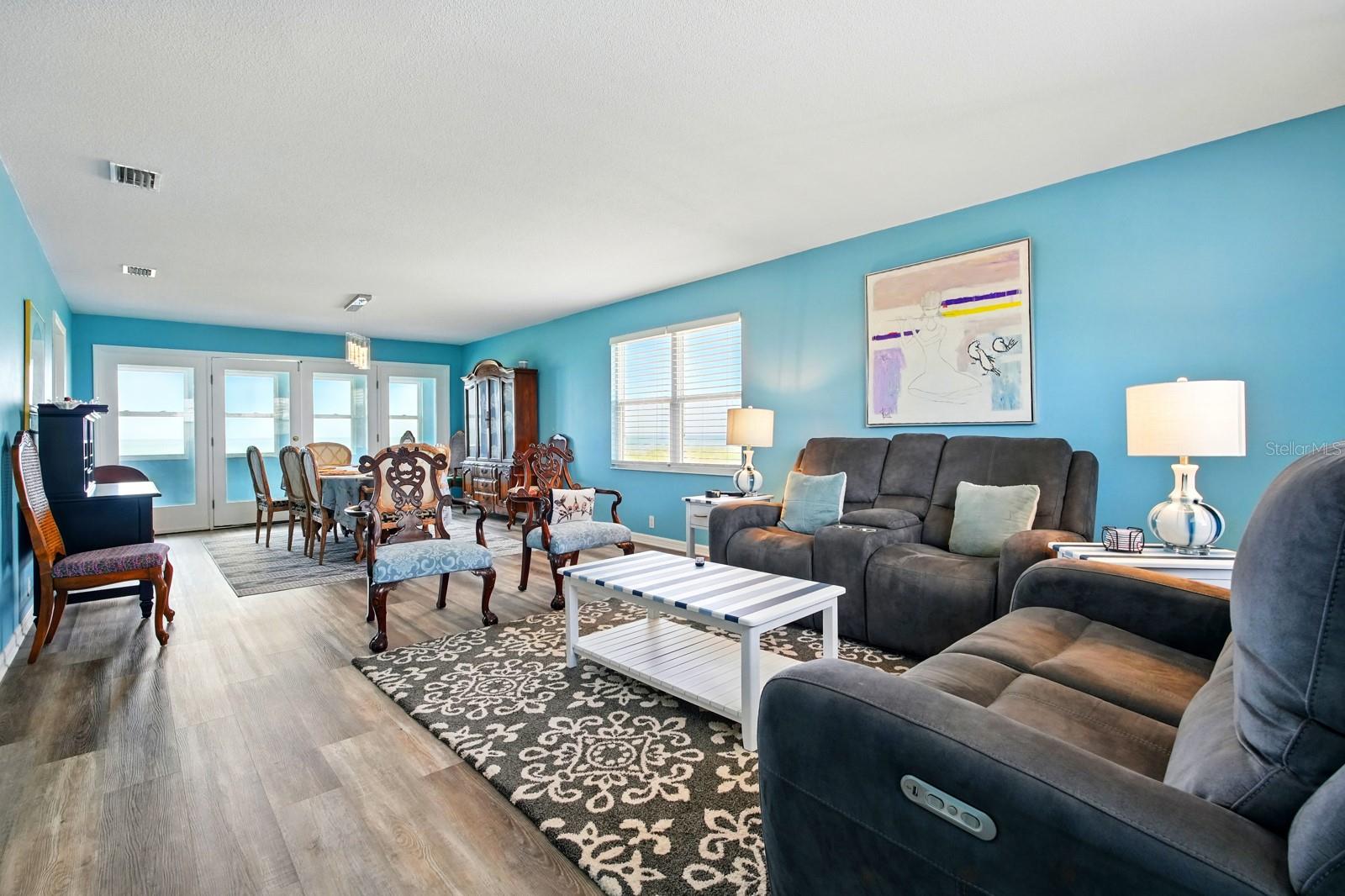 Image 6 of 49 For 7029 Ocean Shore Boulevard